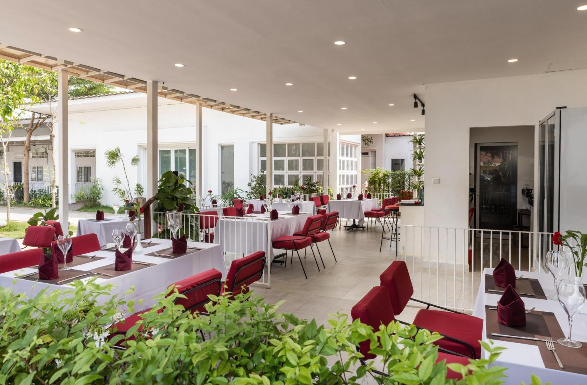Elysium Suite Ciudad de Siem Riep Exterior foto