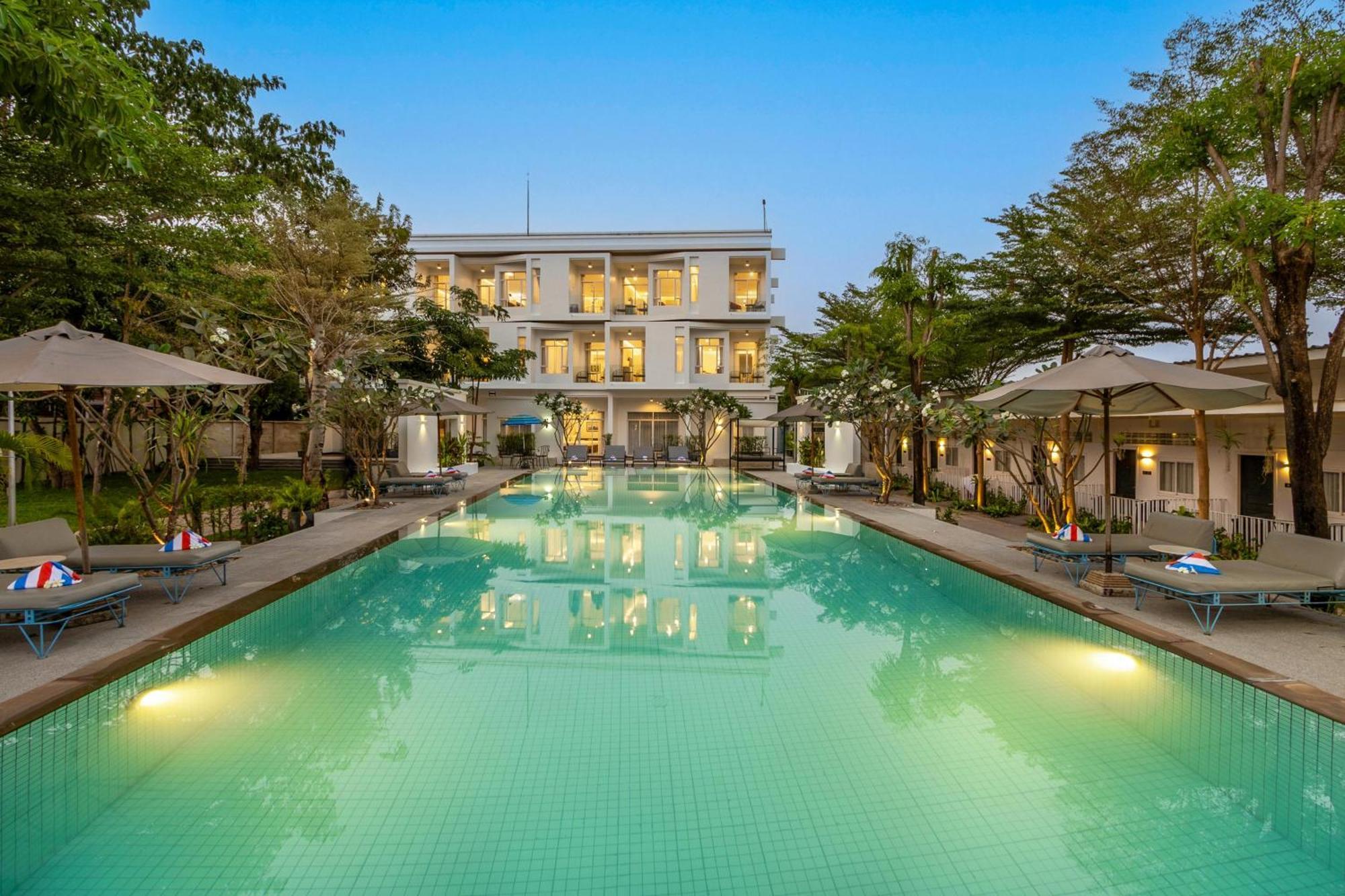 Elysium Suite Ciudad de Siem Riep Exterior foto