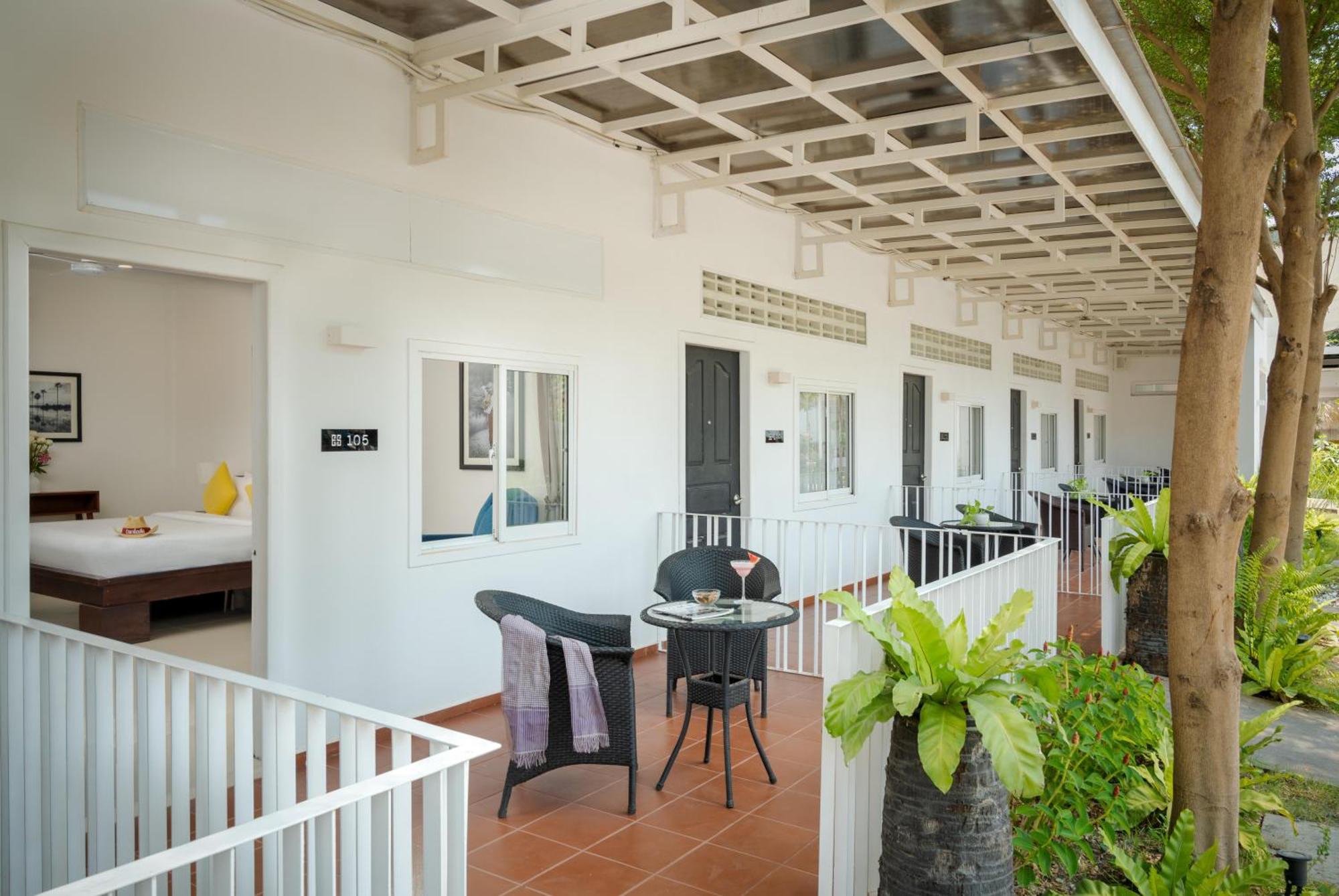 Elysium Suite Ciudad de Siem Riep Exterior foto