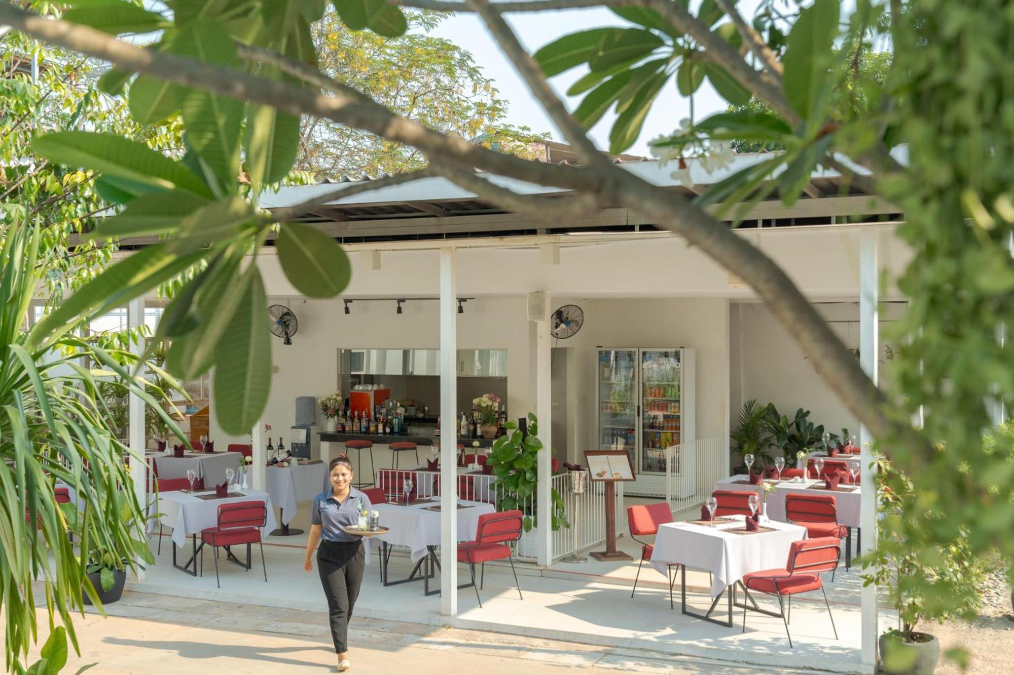 Elysium Suite Ciudad de Siem Riep Exterior foto